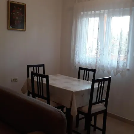 Oleander App A1 * Pula
